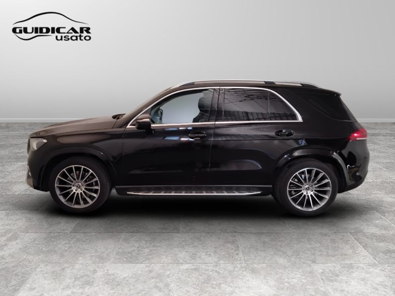 GuidiCar - Mercedes Classe M - GLE 2023 GLE 300 d mhev Premium 4matic auto Usato