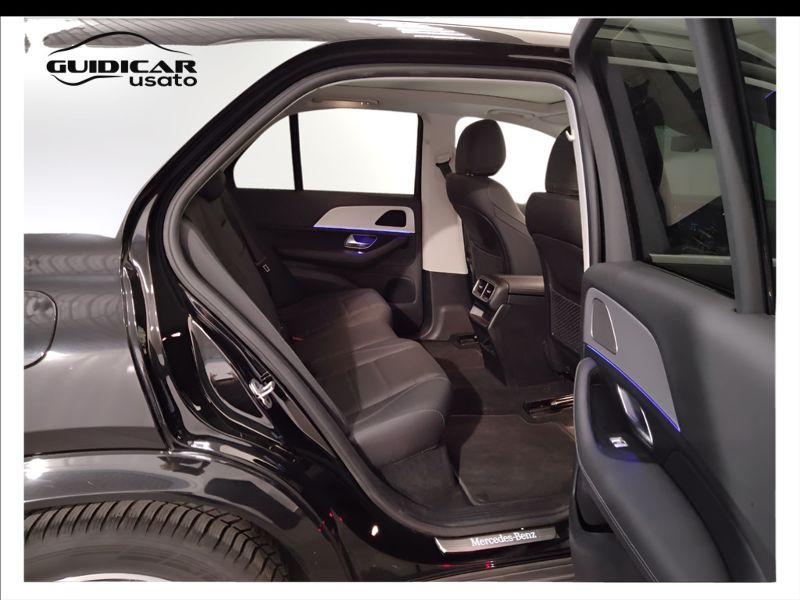 GuidiCar - Mercedes Classe M - GLE 2023 GLE 300 d mhev Premium 4matic auto Usato