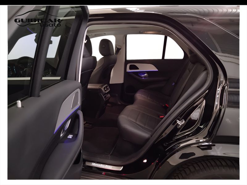 GuidiCar - Mercedes Classe M - GLE 2023 GLE 300 d mhev Premium 4matic auto Usato