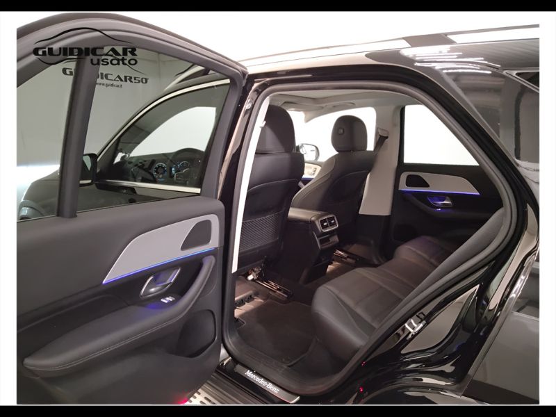 GuidiCar - Mercedes Classe M - GLE 2023 GLE 300 d mhev Premium 4matic auto Usato