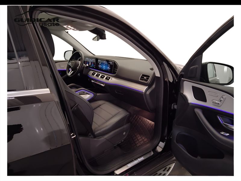 GuidiCar - Mercedes Classe M - GLE 2023 GLE 300 d mhev Premium 4matic auto Usato