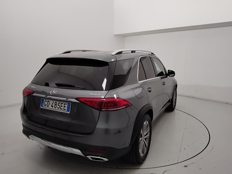 GuidiCar - Mercedes Classe M - GLE 2020 GLE 300 d Sport 4matic auto Usato