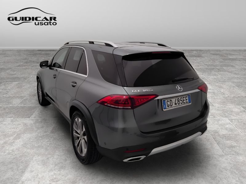 GuidiCar - Mercedes Classe M - GLE 2020 GLE 300 d Sport 4matic auto Usato