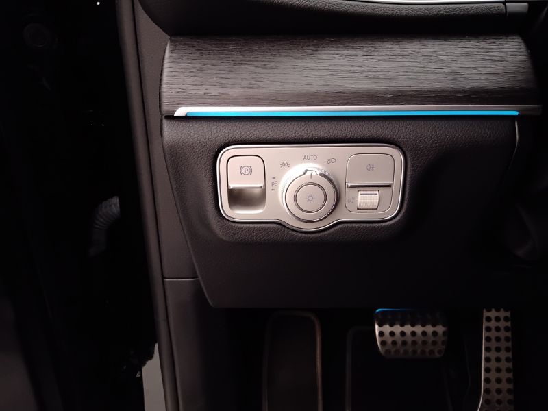 GuidiCar - Mercedes Classe M - GLE 2022 GLE 350 de phev (e eq-power) Premium 4matic auto Usato