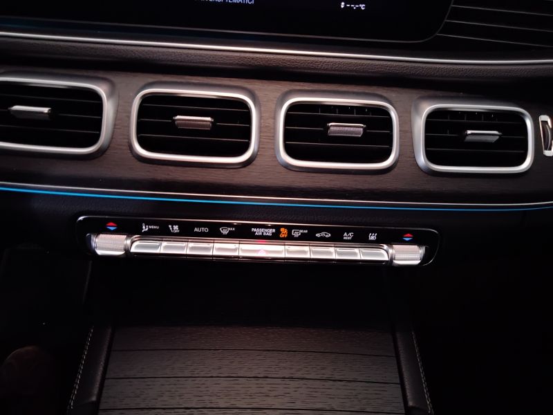 GuidiCar - Mercedes Classe M - GLE 2022 GLE 350 de phev (e eq-power) Premium 4matic auto Usato