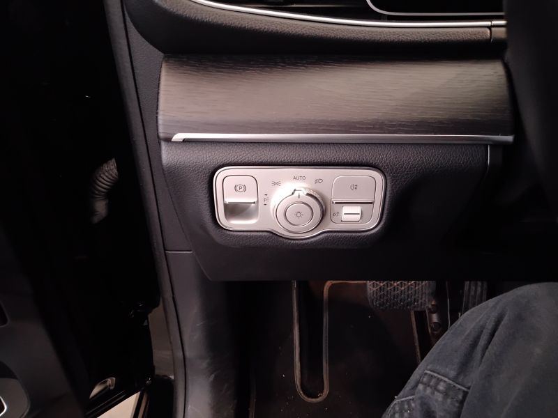 GuidiCar - Mercedes Classe M - GLE 2022 GLE 350 de phev (e eq-power) Premium 4matic auto Usato