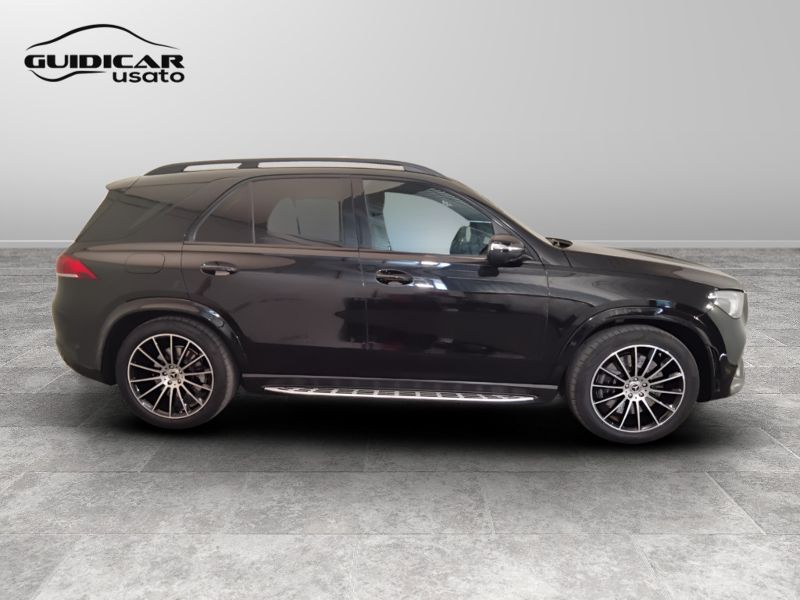 GuidiCar - Mercedes Classe M - GLE 2022 GLE 350 de phev (e eq-power) Premium 4matic auto Usato