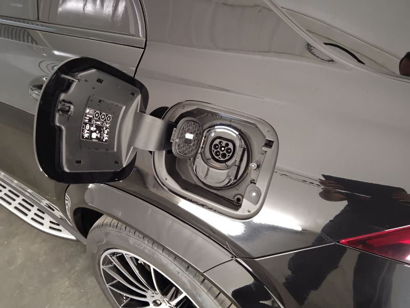 GuidiCar - Mercedes Classe M - GLE 2022 GLE 350 de phev (e eq-power) Premium 4matic auto Usato