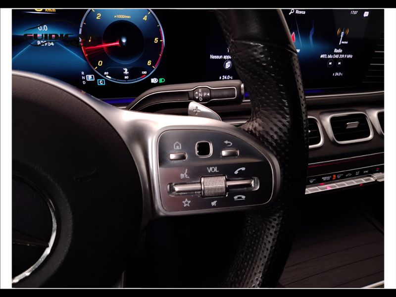 GuidiCar - Mercedes GL - GLS 2019 GLS 400 d Premium Plus 4matic auto Usato