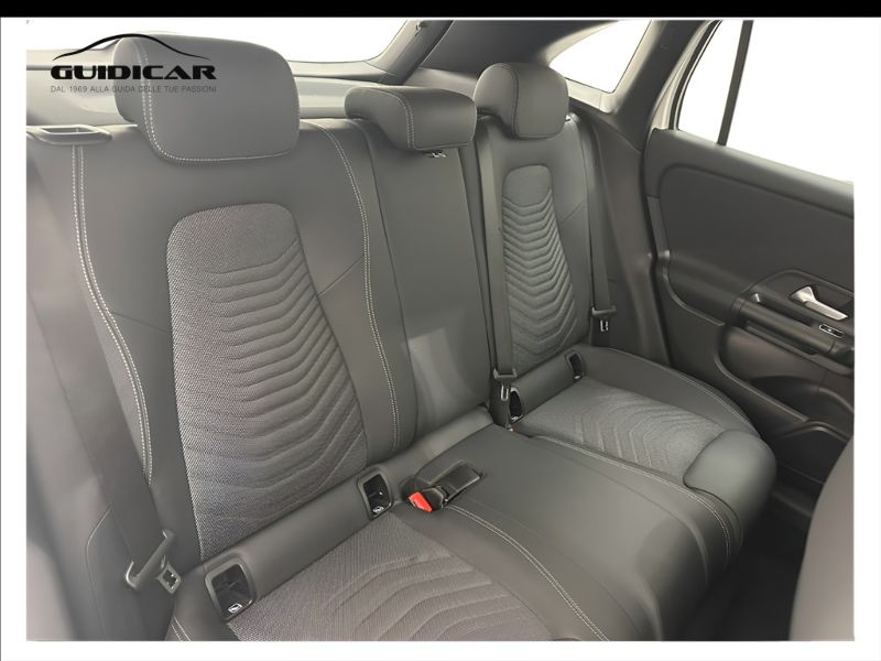 GuidiCar - MERCEDES BENZ NUOVA GLA 1 GLA 180  d Automatic EXECUTIVE Nuovo