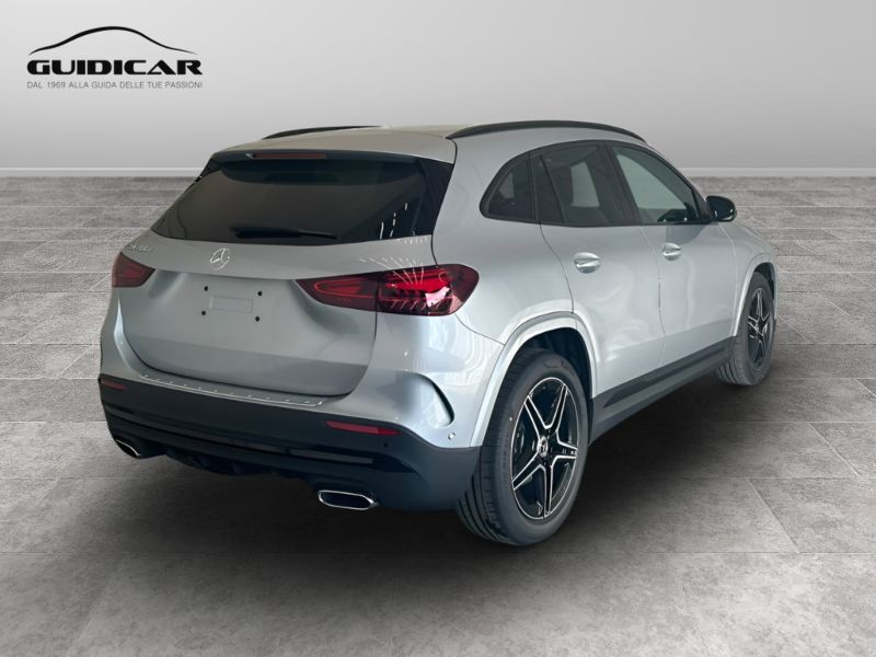 GuidiCar - MERCEDES BENZ NUOVA GLA 1 GLA 180  d Automatic AMG Line ADVANCED PLUS Nuovo