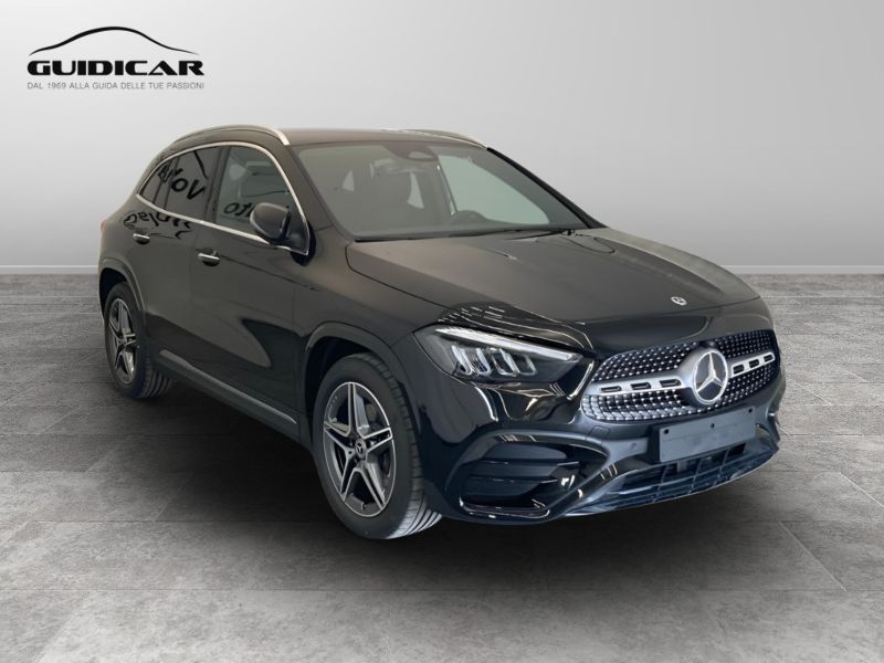 GuidiCar - MERCEDES BENZ NUOVA GLA 1 GLA 180  d Automatic AMG Line ADVANCED PLUS Nuovo