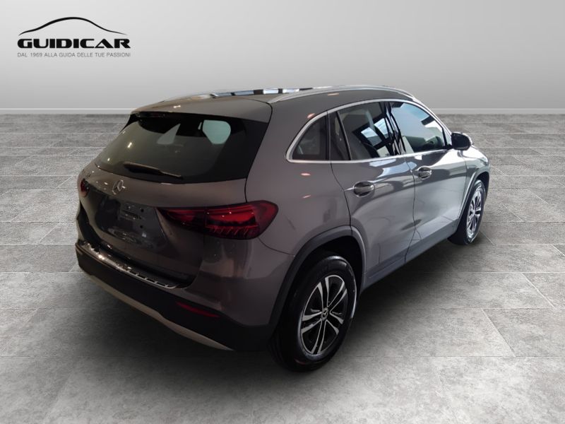 GuidiCar - MERCEDES BENZ NUOVA GLA 1 GLA 180  d Automatic EXECUTIVE Nuovo