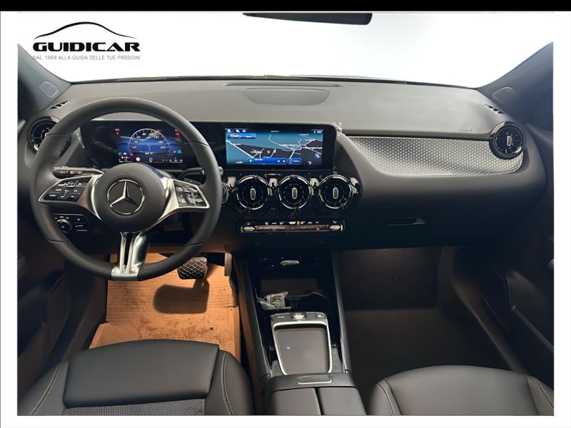 GuidiCar - MERCEDES BENZ NUOVA GLA 1 GLA 180  d Automatic EXECUTIVE Nuovo