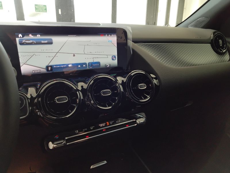 GuidiCar - MERCEDES BENZ NUOVA GLA 1 GLA 180  d Automatic EXECUTIVE Nuovo