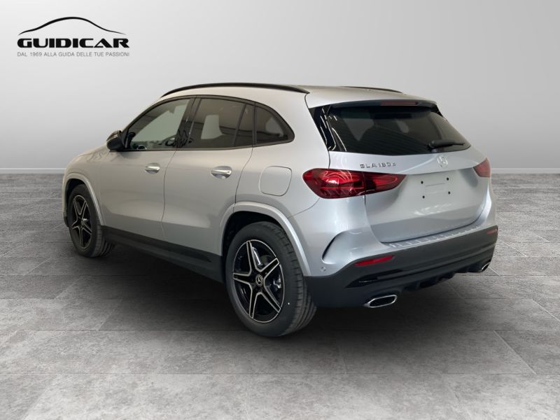 GuidiCar - MERCEDES BENZ NUOVA GLA 1 GLA 180  d Automatic AMG Line ADVANCED PLUS Nuovo