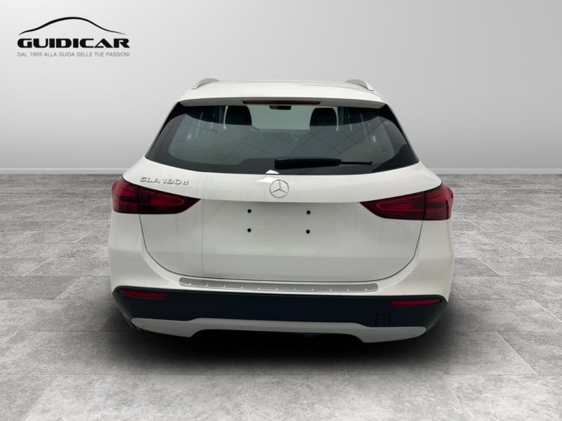 GuidiCar - MERCEDES BENZ NUOVA GLA 1 GLA 180  d Automatic EXECUTIVE Nuovo