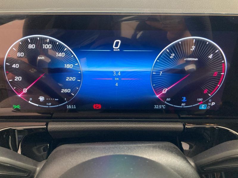 GuidiCar - MERCEDES BENZ NUOVA GLA 1 GLA 180  d Automatic AMG Line ADVANCED PLUS Nuovo
