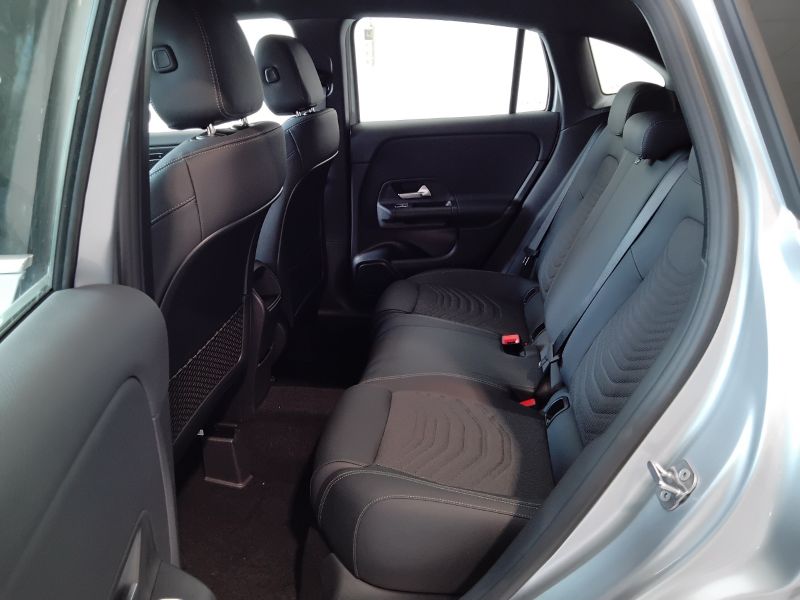 GuidiCar - MERCEDES BENZ NUOVA GLA 1 GLA 180  d Automatic EXECUTIVE Nuovo