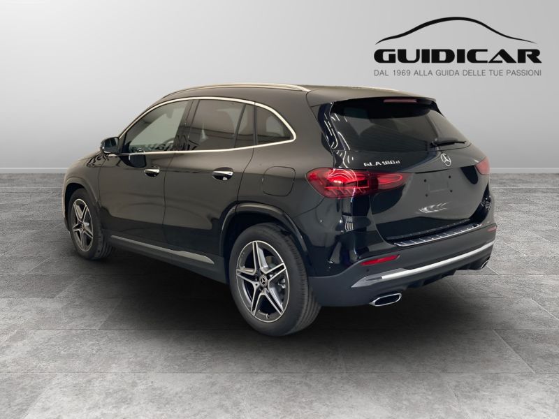 GuidiCar - MERCEDES BENZ NUOVA GLA GLA 180d Automatic