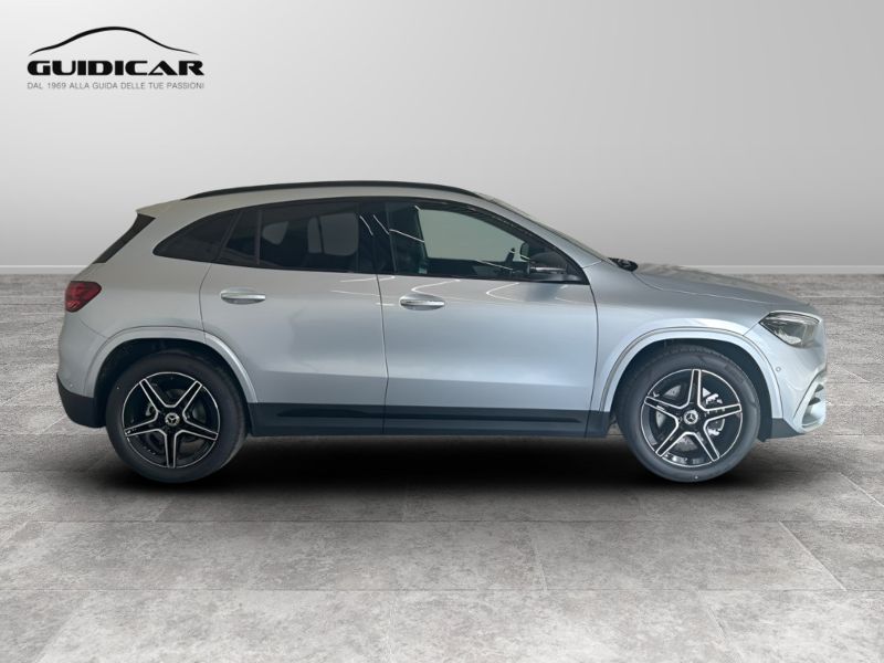 GuidiCar - MERCEDES BENZ NUOVA GLA 1 GLA 180  d Automatic AMG Line ADVANCED PLUS Nuovo