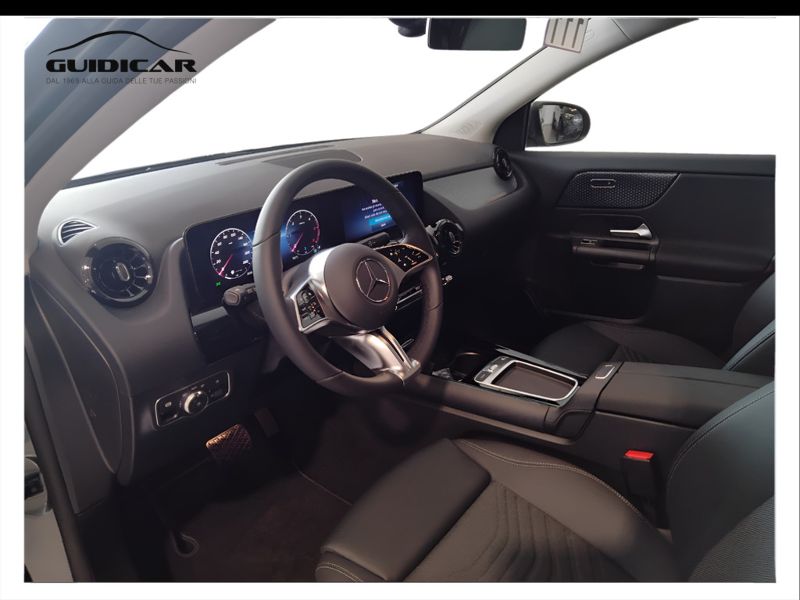 GuidiCar - MERCEDES BENZ NUOVA GLA 1 GLA 180  d Automatic EXECUTIVE Nuovo