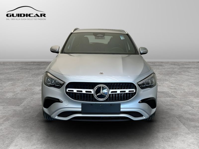 GuidiCar - MERCEDES BENZ NUOVA GLA 1 GLA 180  d Automatic EXECUTIVE Nuovo