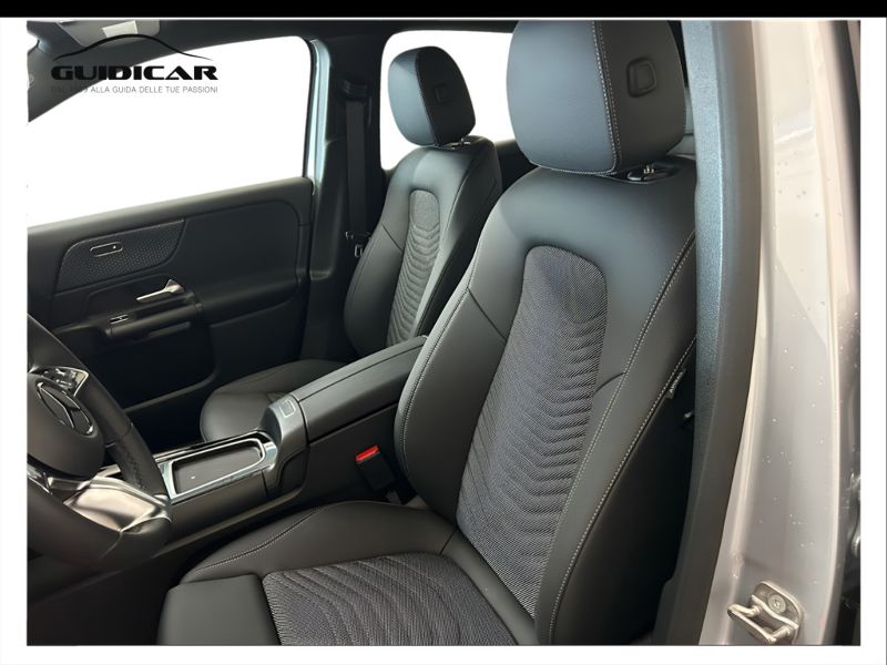 GuidiCar - MERCEDES BENZ NUOVA GLA 1 GLA 180  d Automatic EXECUTIVE Nuovo