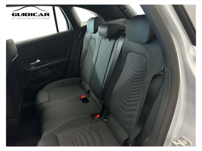 GuidiCar - MERCEDES BENZ NUOVA GLA 1 GLA 180  d Automatic EXECUTIVE Nuovo
