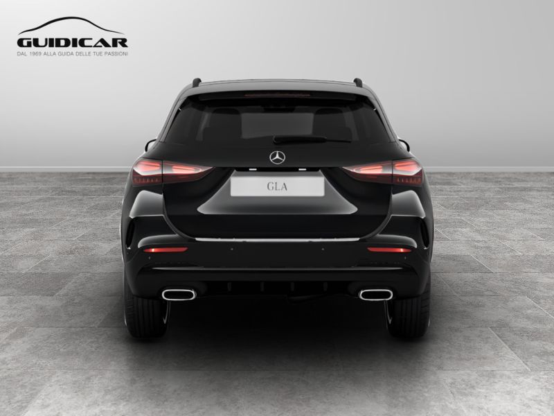 GuidiCar - MERCEDES BENZ NUOVA GLA 1 GLA 200 d Automatic 4MATIC AMG Line ADVANCED PLUS Nuovo