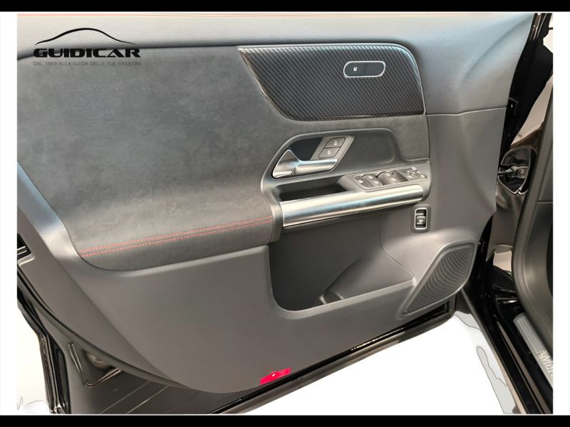 GuidiCar - MERCEDES BENZ NUOVA GLA 1 GLA 200 d Automatic 4MATIC AMG Line ADVANCED PLUS Nuovo