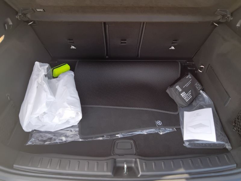 GuidiCar - MERCEDES BENZ NUOVA GLA 1 GLA 200 d Automatic 4MATIC AMG Line ADVANCED PLUS Nuovo