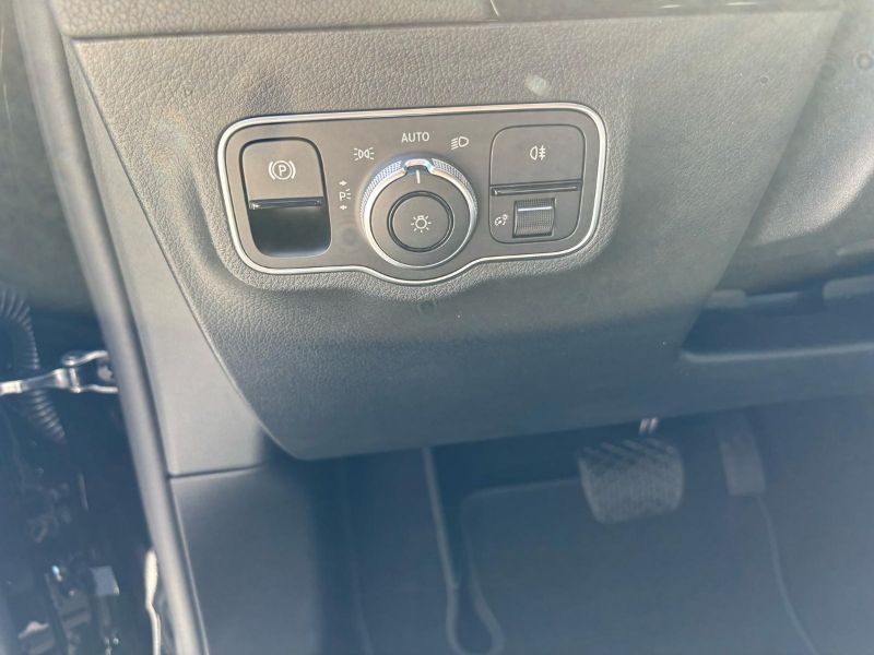 GuidiCar - MERCEDES BENZ NUOVA GLA 1 GLA 200 d Automatic 4MATIC PROGRESSIVE ADVANCED Nuovo