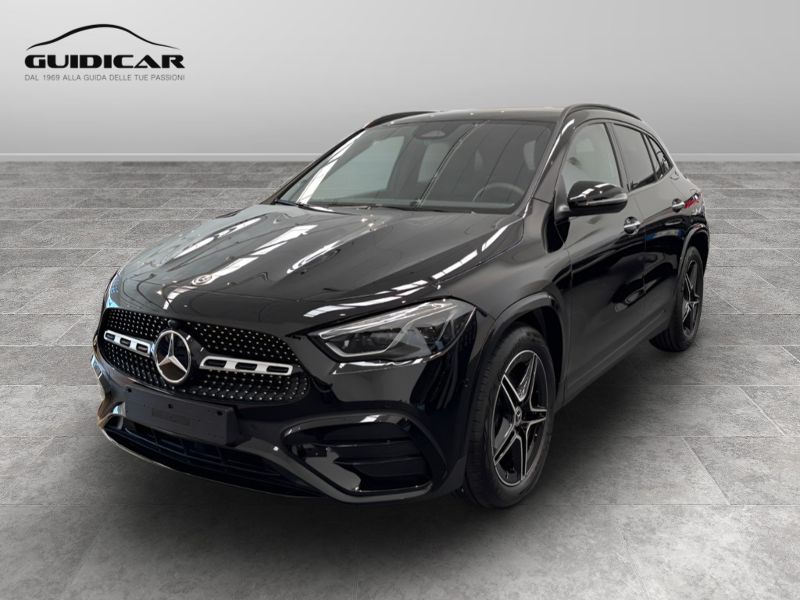 GuidiCar - MERCEDES BENZ NUOVA GLA 1 GLA 200 d Automatic 4MATIC AMG Line ADVANCED PLUS Nuovo