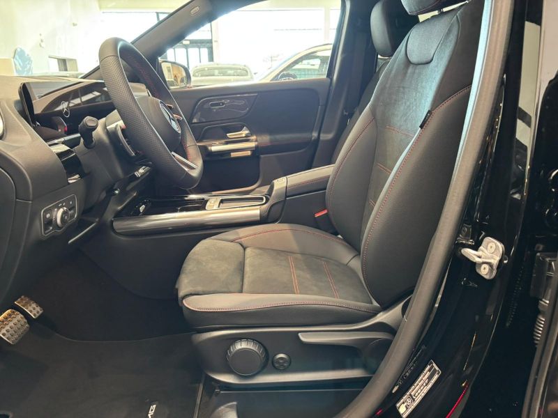 GuidiCar - MERCEDES BENZ NUOVA GLA 1 GLA 200 d Automatic 4MATIC AMG Line ADVANCED PLUS Nuovo
