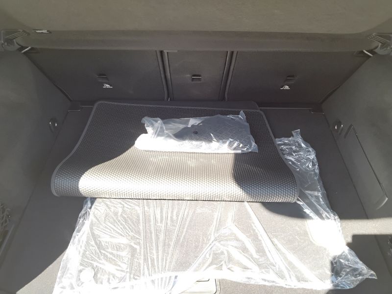 GuidiCar - MERCEDES BENZ NUOVA GLA 1 GLA 200 d Automatic 4MATIC AMG Line ADVANCED PLUS Nuovo