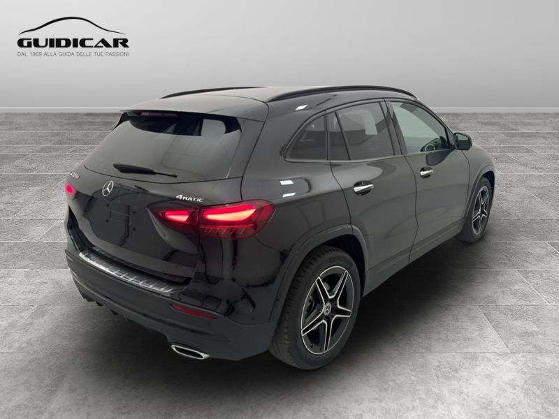 GuidiCar - MERCEDES BENZ NUOVA GLA 1 GLA 200 d Automatic 4MATIC AMG Line ADVANCED PLUS Nuovo