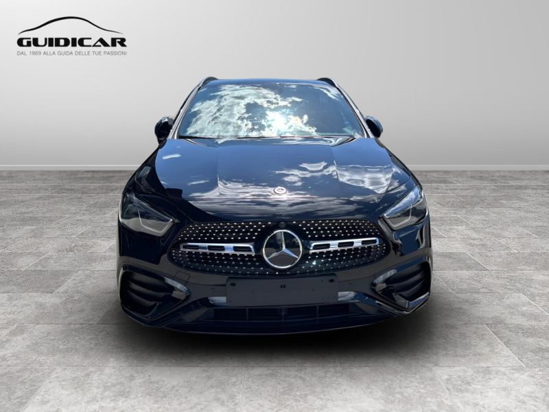 GuidiCar - MERCEDES BENZ NUOVA GLA 1 GLA 200 d Automatic 4MATIC AMG Line ADVANCED PLUS Nuovo