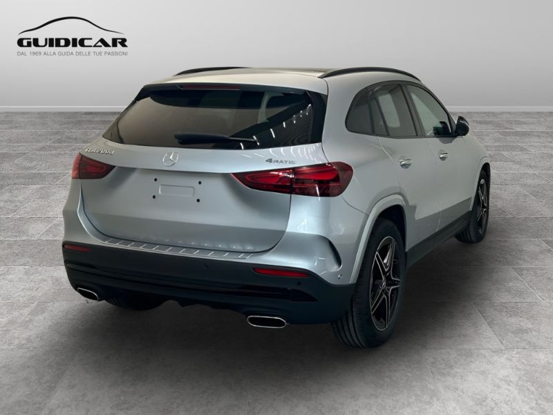 GuidiCar - MERCEDES BENZ NUOVA GLA 1 GLA 200 d Automatic 4MATIC AMG Line ADVANCED PLUS Nuovo