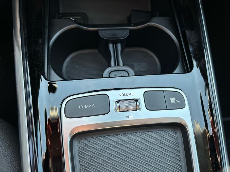 GuidiCar - MERCEDES BENZ NUOVA GLA 1 GLA 200 d Automatic 4MATIC PROGRESSIVE ADVANCED Nuovo
