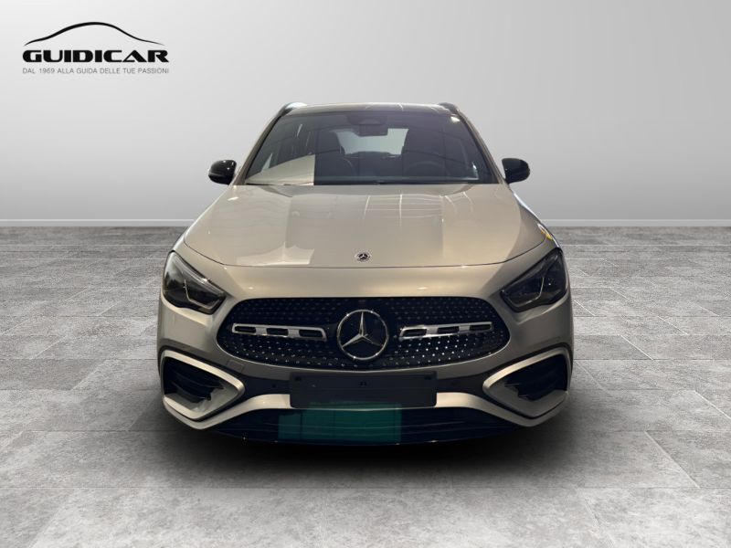 GuidiCar - MERCEDES BENZ NUOVA GLA 1 GLA 200 d Automatic 4MATIC AMG Line ADVANCED PLUS Nuovo