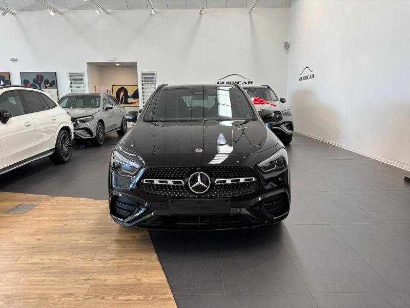 GuidiCar - MERCEDES BENZ NUOVA GLA 1 GLA 200 d Automatic 4MATIC AMG Line ADVANCED PLUS Nuovo