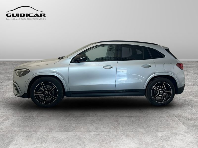 GuidiCar - MERCEDES BENZ NUOVA GLA 1 GLA 200 d Automatic 4MATIC AMG Line ADVANCED PLUS Nuovo