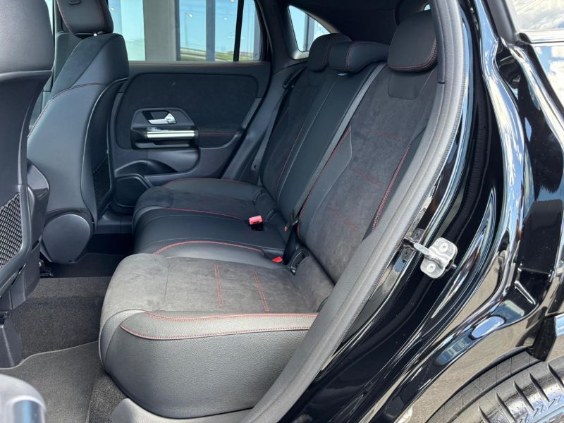 GuidiCar - MERCEDES BENZ NUOVA GLA 1 GLA 200 d Automatic 4MATIC AMG Line ADVANCED PLUS Nuovo