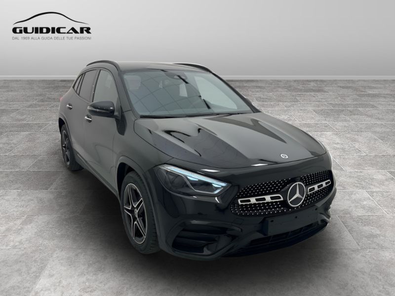 GuidiCar - MERCEDES BENZ NUOVA GLA 1 GLA 200 d Automatic 4MATIC AMG Line ADVANCED PLUS Nuovo