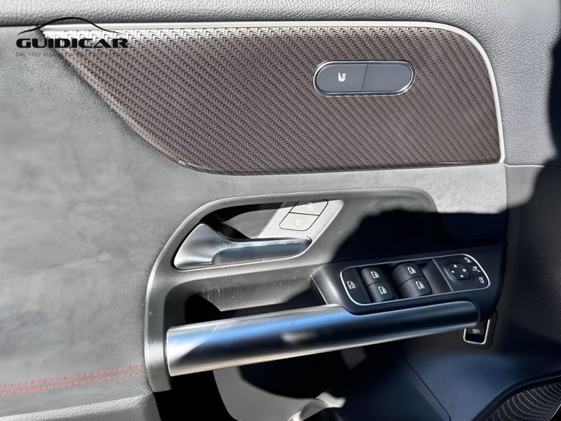 GuidiCar - MERCEDES BENZ NUOVA GLA 1 GLA 200 d Automatic 4MATIC AMG Line ADVANCED PLUS Nuovo