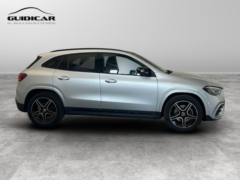 GuidiCar - MERCEDES BENZ NUOVA GLA 1 GLA 200 d Automatic 4MATIC AMG Line ADVANCED PLUS Nuovo