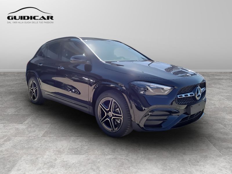 GuidiCar - MERCEDES BENZ NUOVA GLA 1 GLA 200 d Automatic 4MATIC AMG Line ADVANCED PLUS Nuovo