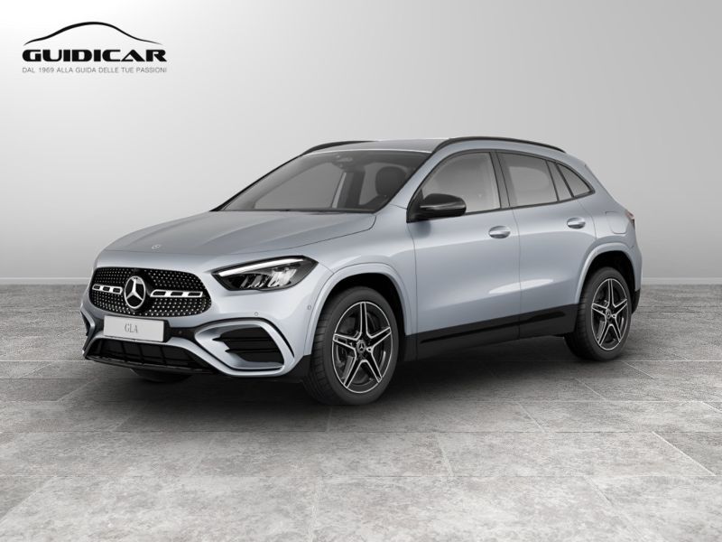 GuidiCar - MERCEDES BENZ NUOVA GLA 1 GLA 200 d Automatic 4MATIC AMG Line ADVANCED PLUS Nuovo