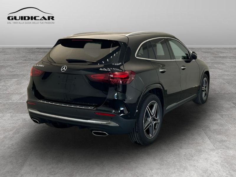 GuidiCar - MERCEDES BENZ NUOVA GLA 1 GLA 200 d Automatic 4MATIC AMG Line ADVANCED PLUS Nuovo